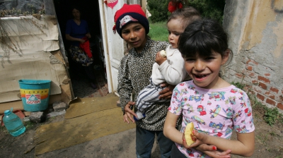 E oficial: suntem campioni absoluţi la SĂRĂCIE în UE