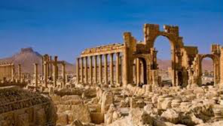 Jihadiștii au distrus Arcul de Triumf din Palmyra