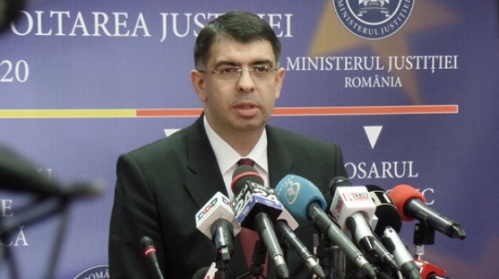 Ministrul Justiţiei, Robert Cazanciuc, îi dă cea mai proastă veste lui Victor Ponta