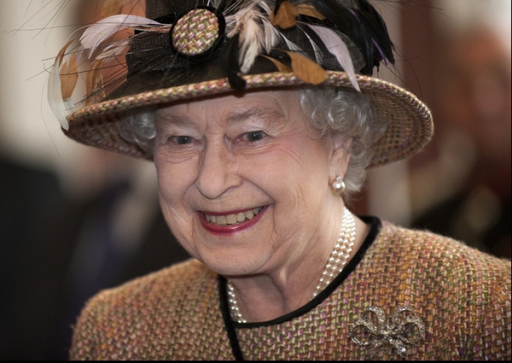 I-a cerut Reginei Elisabeta a II-a să colonizeze SUA. Răspunsul suveranei britanice e fantastic