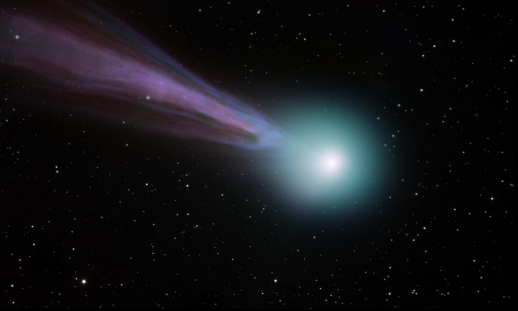 O cometă a trecut marți ''pe lângă'' Pământ 