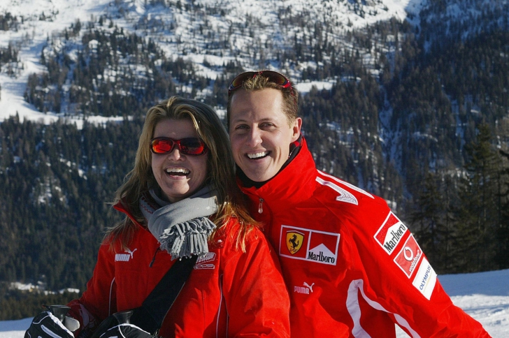 Michael Schumacher. Decizia de ultimă oră luată de soţia pilotului. Se va ţine acasă 
