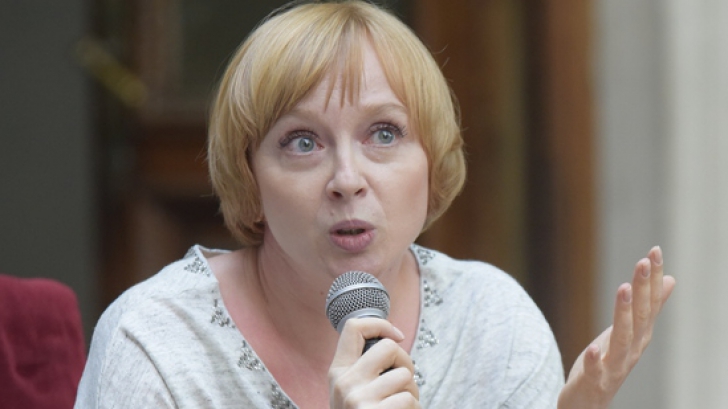 Emilia Șercan îl atacă pe patronul Evz