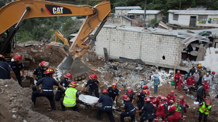 Un nou bilanţ dramatic: 186 de morţi după alunecările de teren din Guatemala
