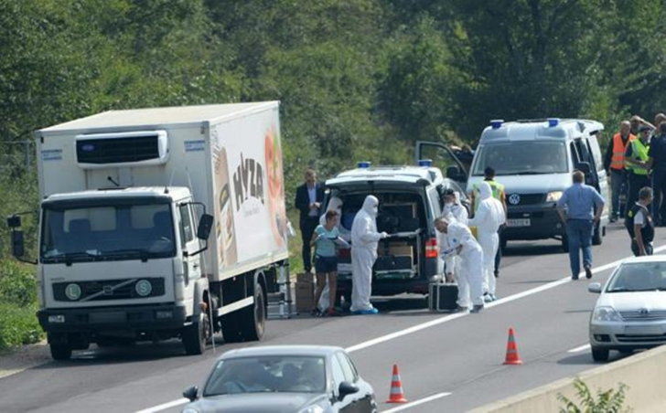 Criza imigranților. Camion frigorific cu 14 refugiați, descoperit în Franța
