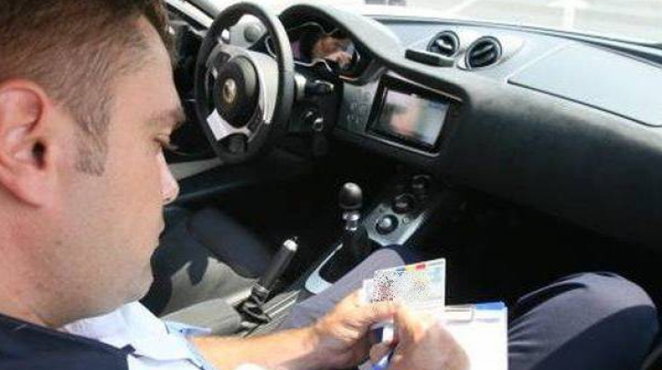Vreţi să luaţi permisul de conducere? Reguli noi de la Poliţia Română, începând de astăzi