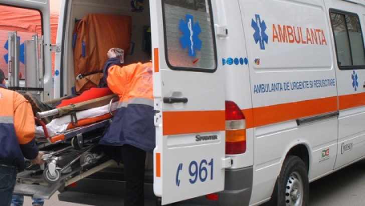 Accident grav în Bihor. Un mort şi patru răniţi