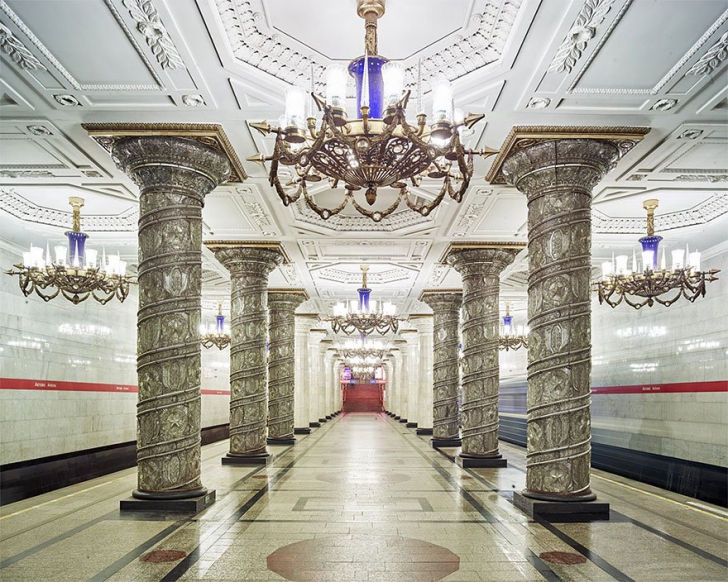 GALERIE FOTO. Sunt cele mai frumoase staţii de metrou din lume. Arată ca adevărate palate
