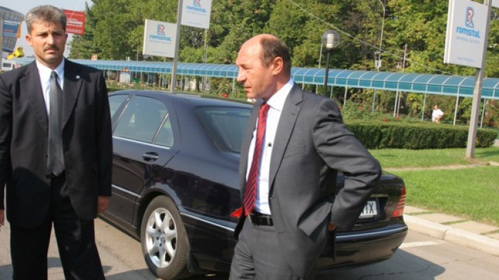 Ce a făcut Băsescu când o maşină din coloana sa oficială a lovit o femeie