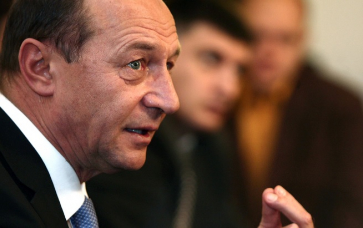 Băsescu: Ţara nu mai este condusă de politicieni, ci de magistraţi