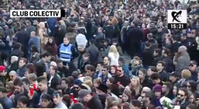 Mii de români au ieșit în stradă într-un marș al tăcerii care s-a sfârșit la clubul Colectiv