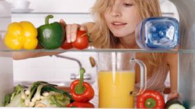 Nu mai mâncaţi noaptea! De ce este acest obicei mai nesănătos decât se credea