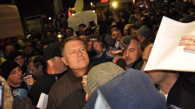Preşedintele Klaus Iohannis, în Piaţa Universităţii. A şasea seară de proteste