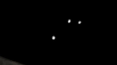 Cum arată cele șase lumini ciudate care au apărut pe cer noaptea. Oamenii cred că sunt OZN-uri