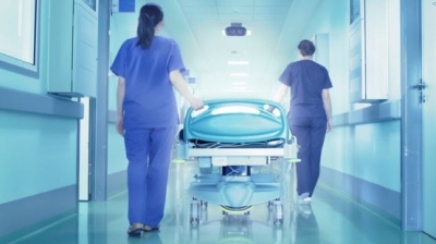 Ministrul Sănătăţii: Salariile medicilor trebuie să crească
