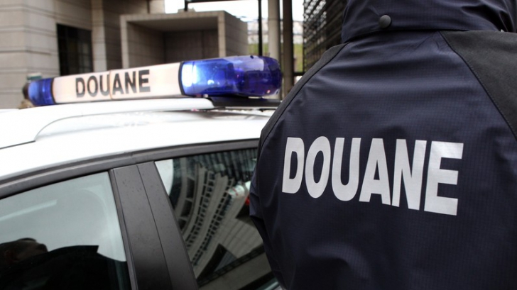 Poliţist de frontieră împuşcat mortal cu o armă semiautomată, în sudul Franţei