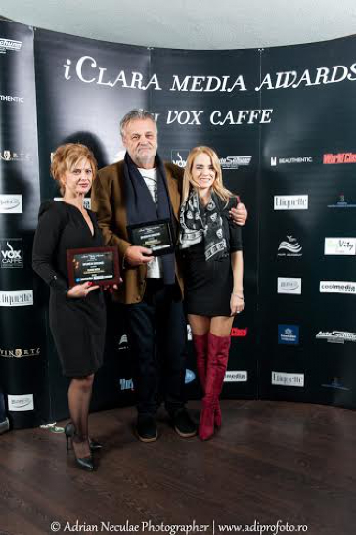 Maestrul Ioan Cărmăzan a primit diplomă de excelență pentru cel mai prolific regizor al anului 2015 