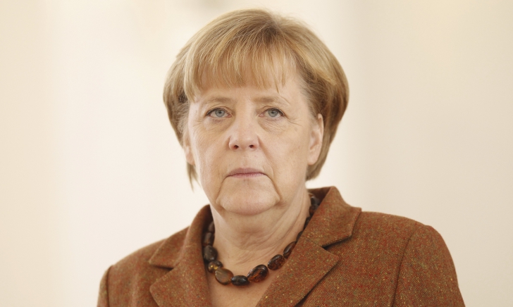 Merkel îl susține în continuare pe ministrul său de interne, după disputa pe tema refugiaților