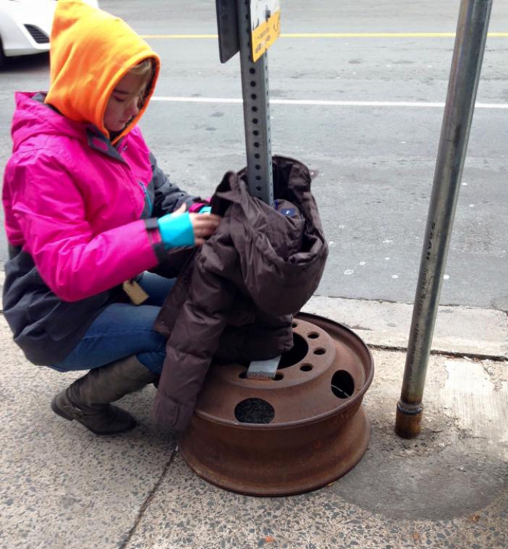 Gest impresionant al unor copii din Canada pentru oamenii străzii