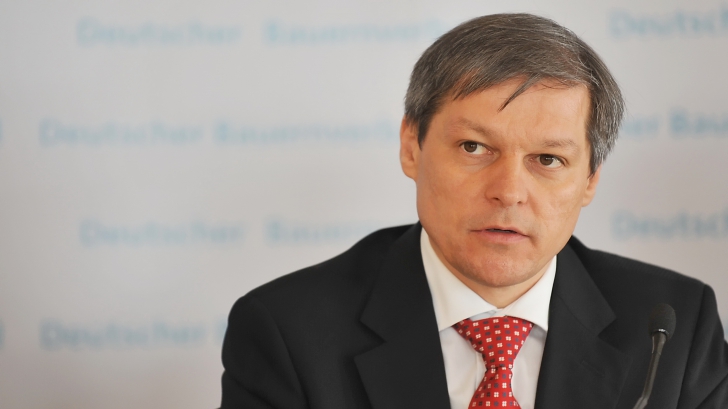 Dacian Cioloş a ajuns la sediul Guvernului 