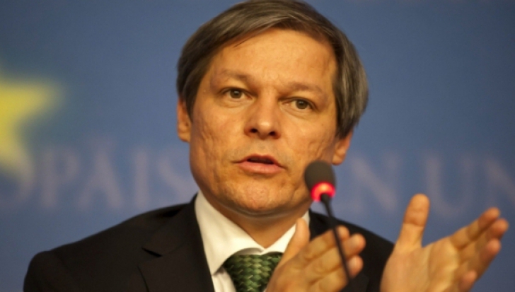 Dacian Cioloş se întâlnește cu membrii Cabinetului pe care îl propune la Vila Lac 1 