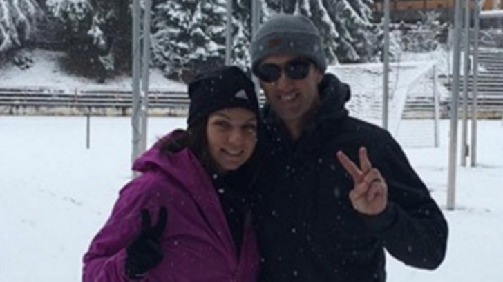 Simona Halep, antrenament pe zăpadă, alături de Darren Cahil: "Muncă şi distracţie"