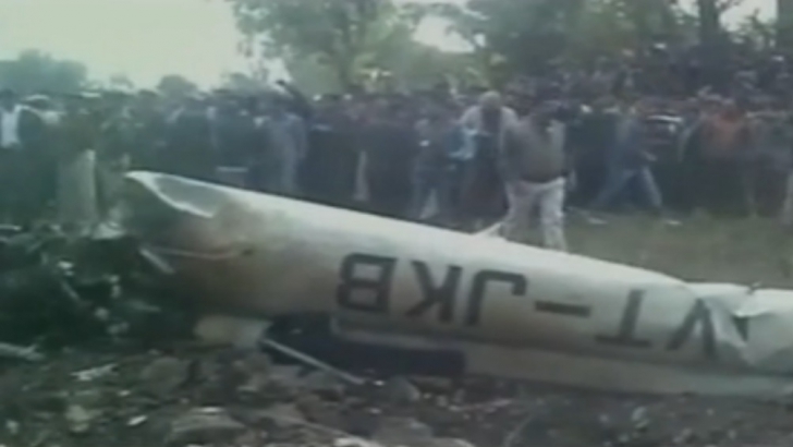 Un elicopter ce transporta pelerini hinduşi, prăbuşit în India. Şapte persoane au murit