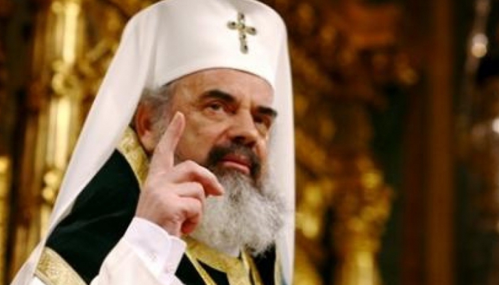Patriarhul Daniel participă la slujba de înmormântare a femeii de serviciu de la clubul Colectiv