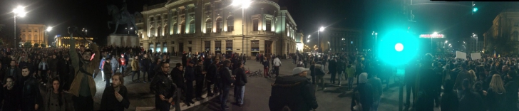 FOTO. Protestul din Capitală, după tragedia din club Colectiv. Trimiteţi IMAGINI 