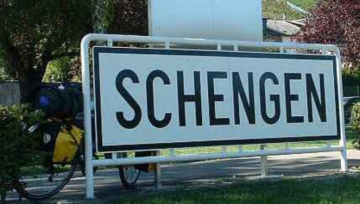 Olanda vrea un "mini-Schengen" pentru a controla afluxul de migranți. Care ar fi țările incluse 