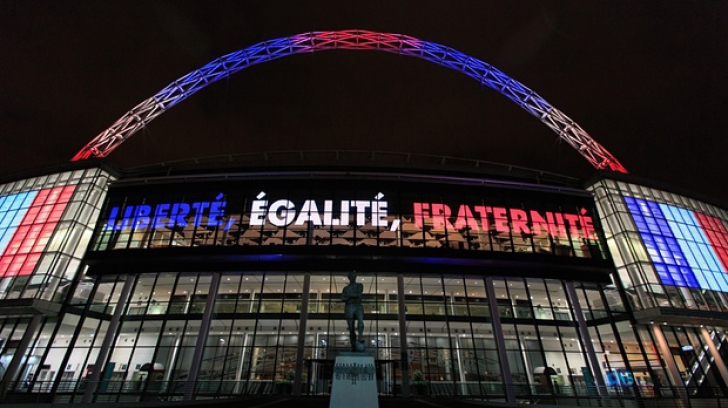 Moment emoţionant la meciul Anglia-Franţa, de pe Wembley: ce au făcut suporterii