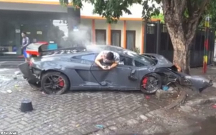 Scene halucinante: ce a făcut şoferul unui Lamborghini imediat după ce a lovit un grup de oameni