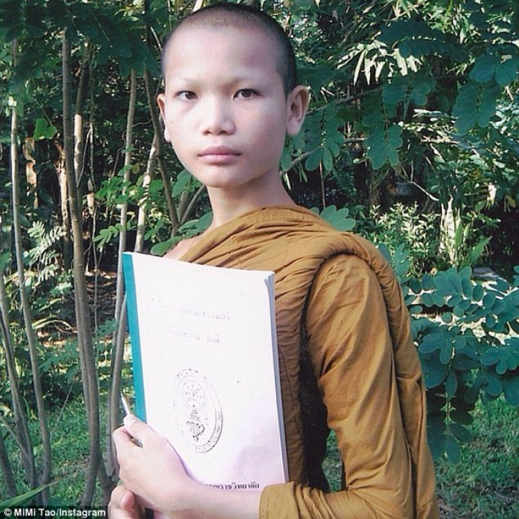 Povestea incredibilă a călugărului budist care a ajuns fotomodel de succes. E o femeie frumoasă!