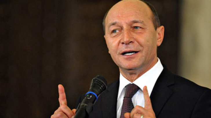 Ce dilemă avea Traian Băsescu la miezul nopții:Cum or putea Iohannis și Cioloș să conducă țara?