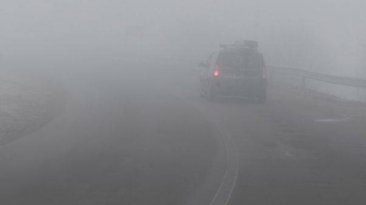 Atenție șoferi! Ceață pe A2 și pe câteva drumuri naționale 