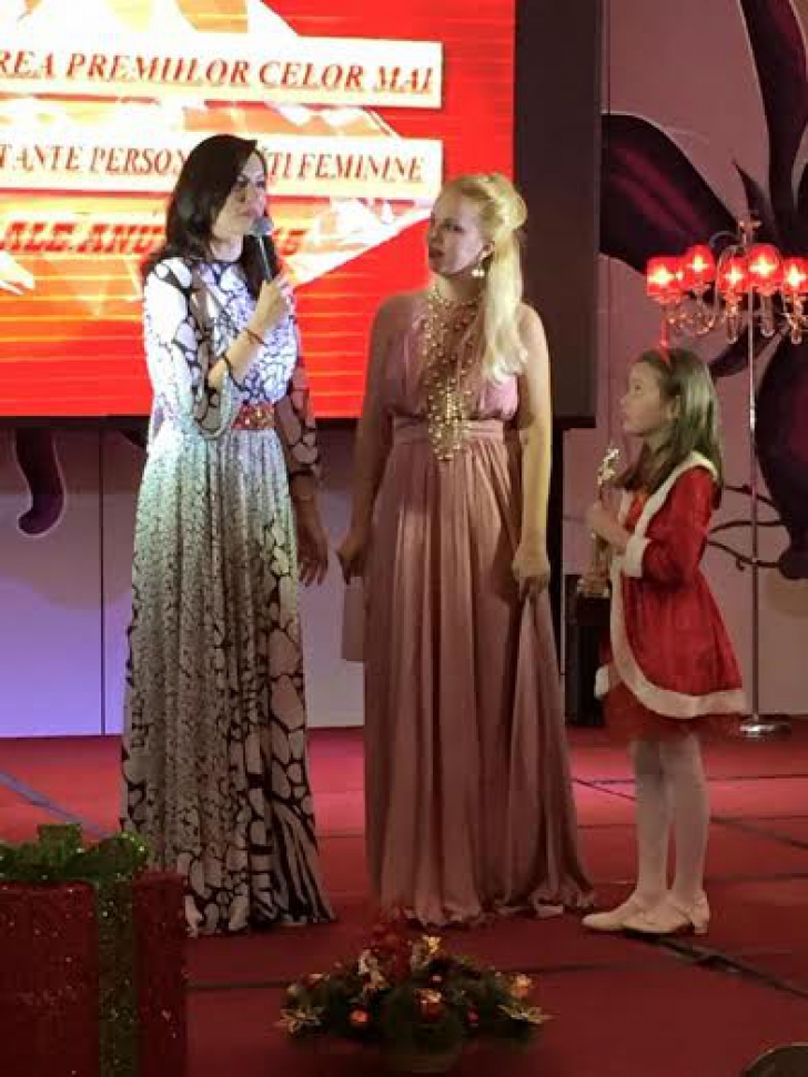 Irina Deleanu, Elena Kovacs și Claudia Motea, premiate la Gala "Femeile de Succes ale anului 2015"