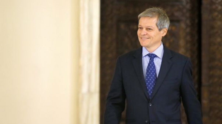 Dacian Cioloş, în şedinţa solemnă din Senat: Intrăm într-un an crucial. Mizăm pe economie, educaţie