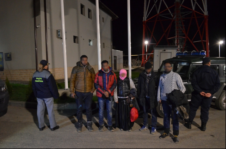 Imigranţi ilegali, reţinuţi de poliţiştii de frontieră. Încercau să intre în România prin Botoșani