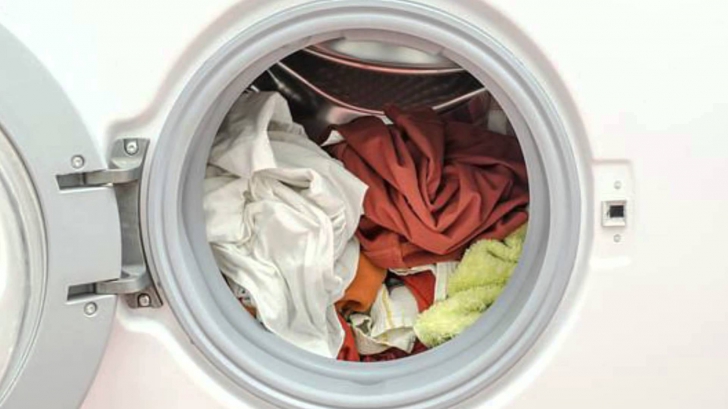 eMAG.ro – Reduceri de 25% la mașinile de spălat rufe