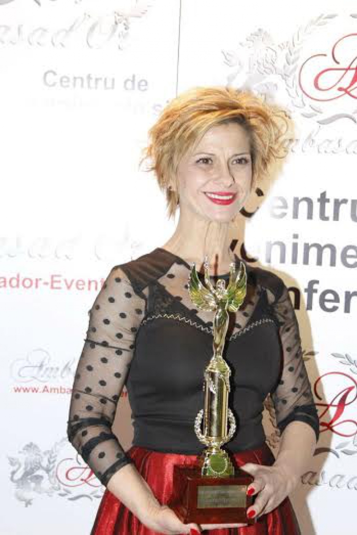 Irina Deleanu, Elena Kovacs și Claudia Motea, premiate la Gala "Femeile de Succes ale anului 2015"