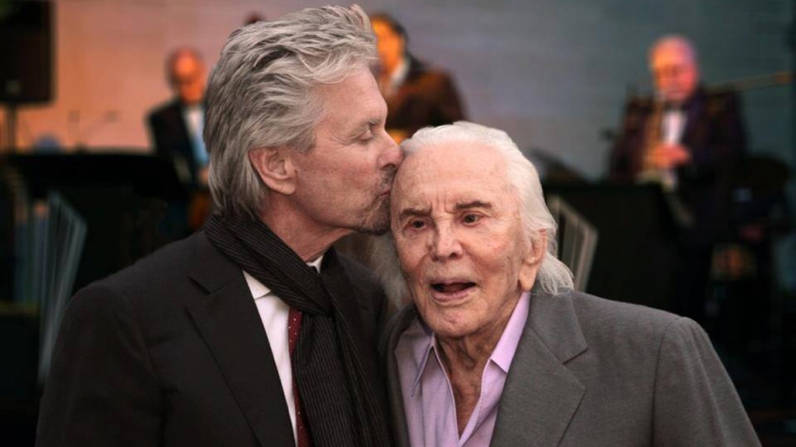 Tatăl actorului Michael Douglas a împlinit 99 de ani. Mesajul emoţionant publicat pe Facebook