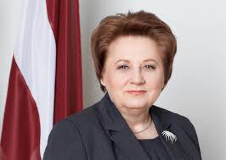Premierul Letoniei a demisionat din cauza slabei performanțe a guvernului său