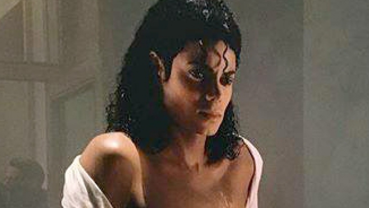 Michael Jackson, seminud. Fotografia care a stârnit controverse în lume