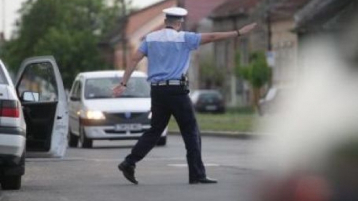 Şef la Poliţia Rutieră, maşină cu numere false. În ce oraş din România se întâmplă asta