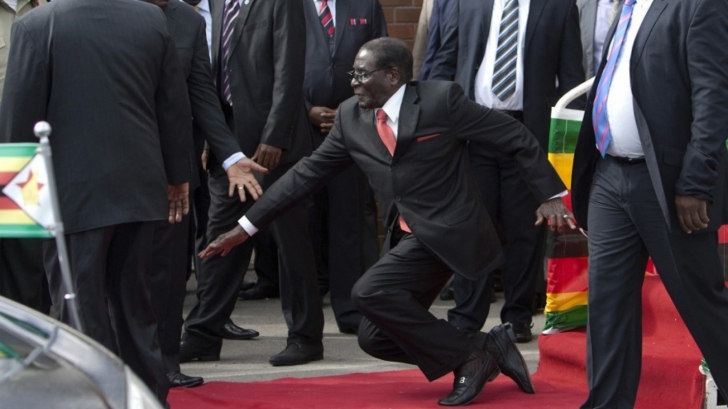 Washington Post. Cele mai ciudate 15 fotografii ale liderilor lumii, în anul 2015. Imagini rare