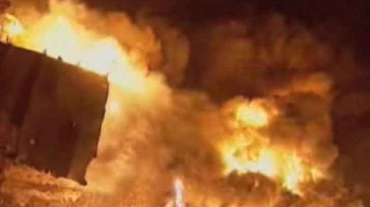 Tragedie în Azerbaidjan: Cel puţin 32 de morţi, după un incendiu izbucnit pe o platformă petrolieră