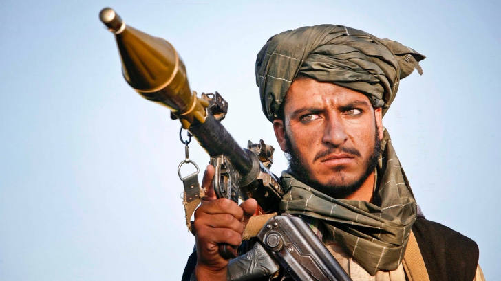 Talibanii au preluat controlul în Afganistan