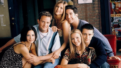 Aţi urmărit serialul "Friends"/"Prietenii tăi"? Iată cum arată acum actorii celebrei producţii
