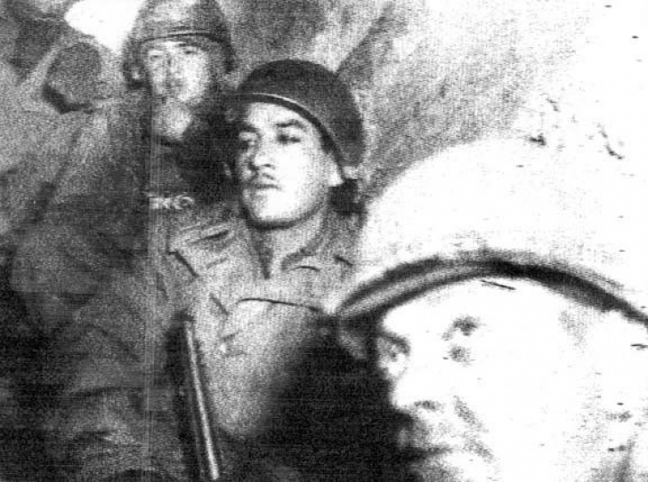 A găsit aparatul foto al unui soldat mort în Al Doilea Război Mondial. A developat filmul și a muțit