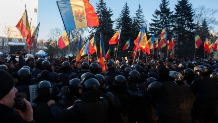 Proteste la Chișinău: "Jos Plahotniuc!". R. Moldova, în atenția Consiliului de Securitate al Rusiei 